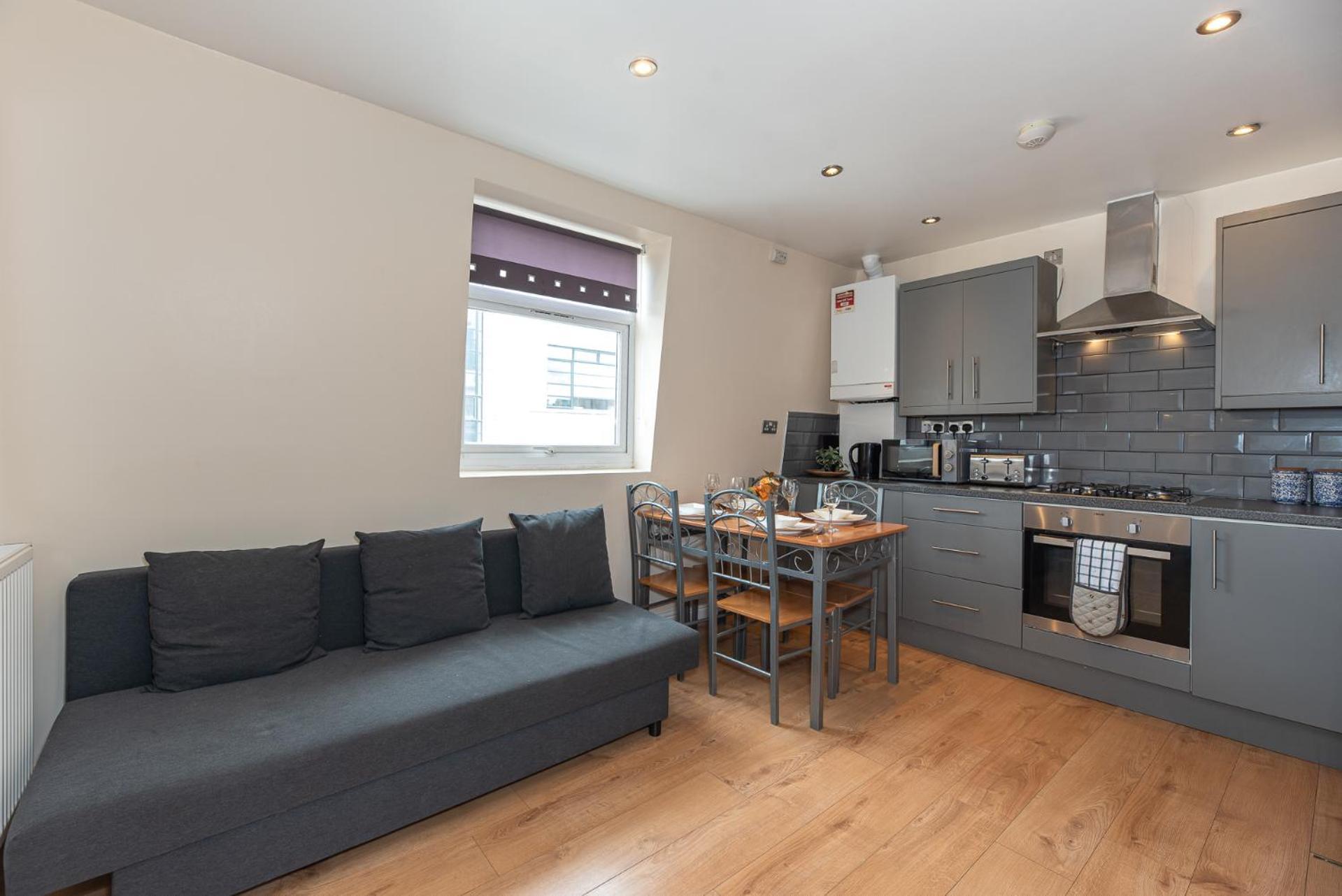 Lovely 3 Bedroom Flat , Aldgate, Tower Hill, Whitechapel Londres