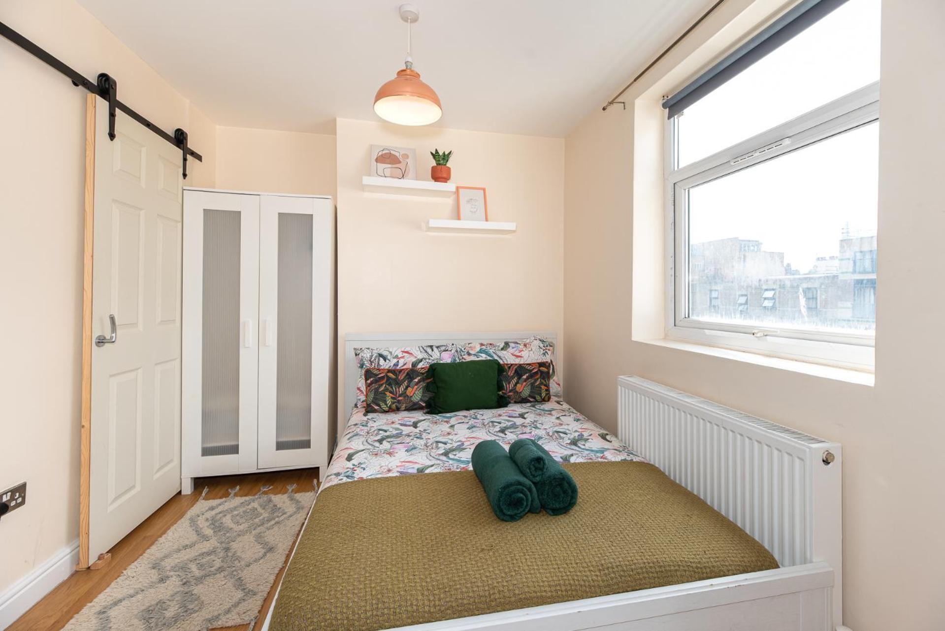 Lovely 3 Bedroom Flat , Aldgate, Tower Hill, Whitechapel