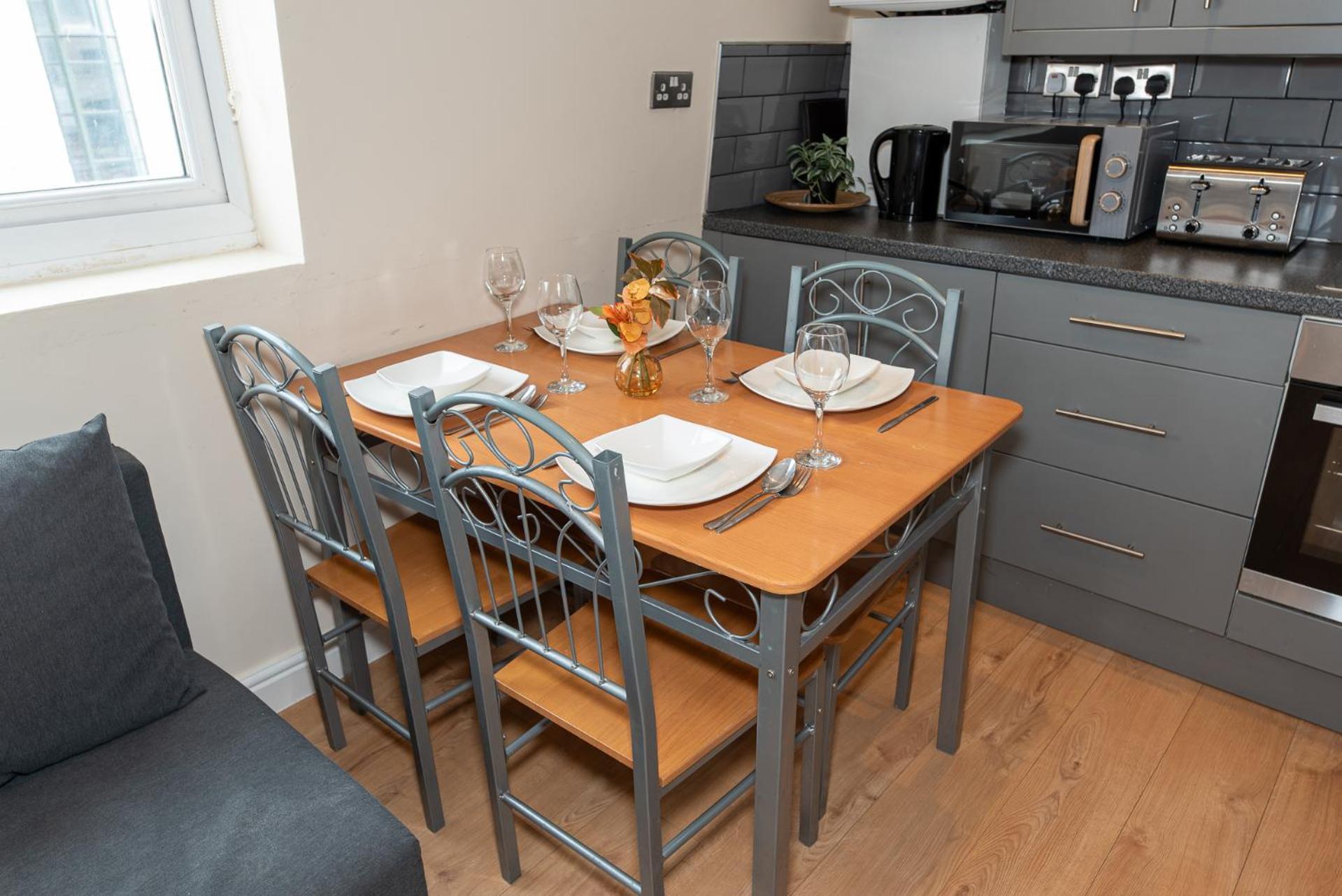 Lovely 3 Bedroom Flat , Aldgate, Tower Hill, Whitechapel London