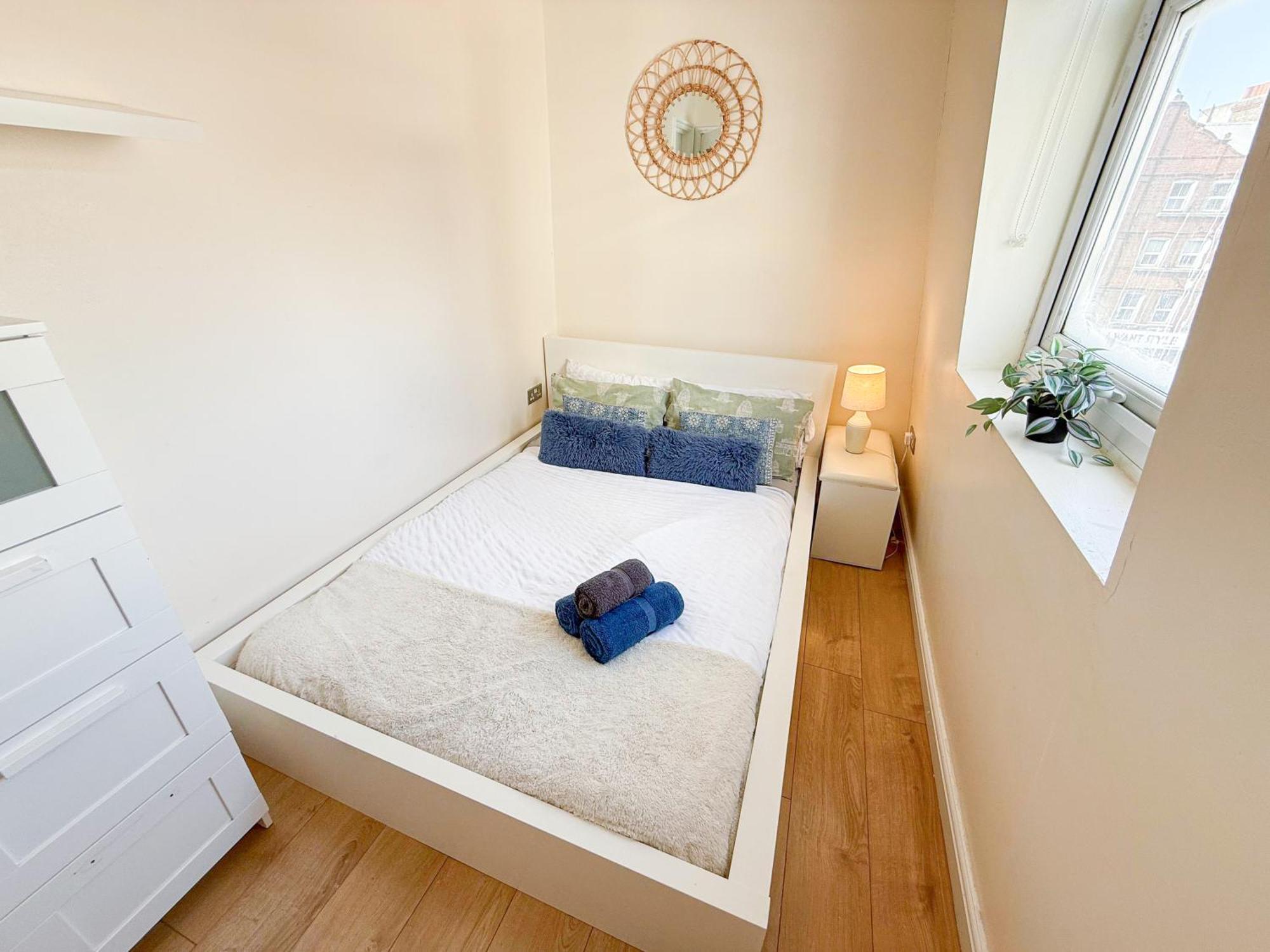 Apartment Lovely 3 Bedroom Flat , Aldgate, Tower Hill, Whitechapel *