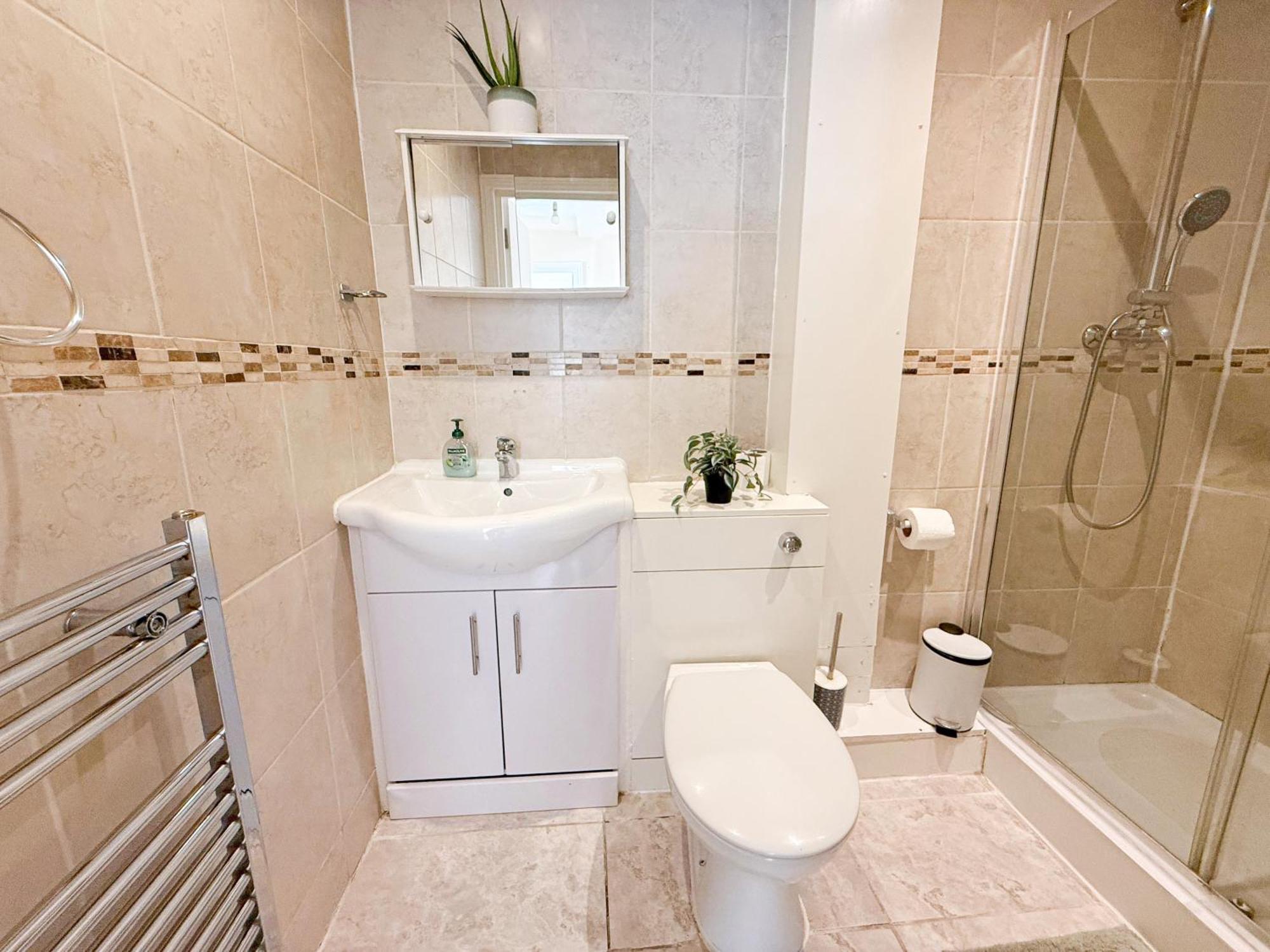 Apartment Lovely 3 Bedroom Flat , Aldgate, Tower Hill, Whitechapel London