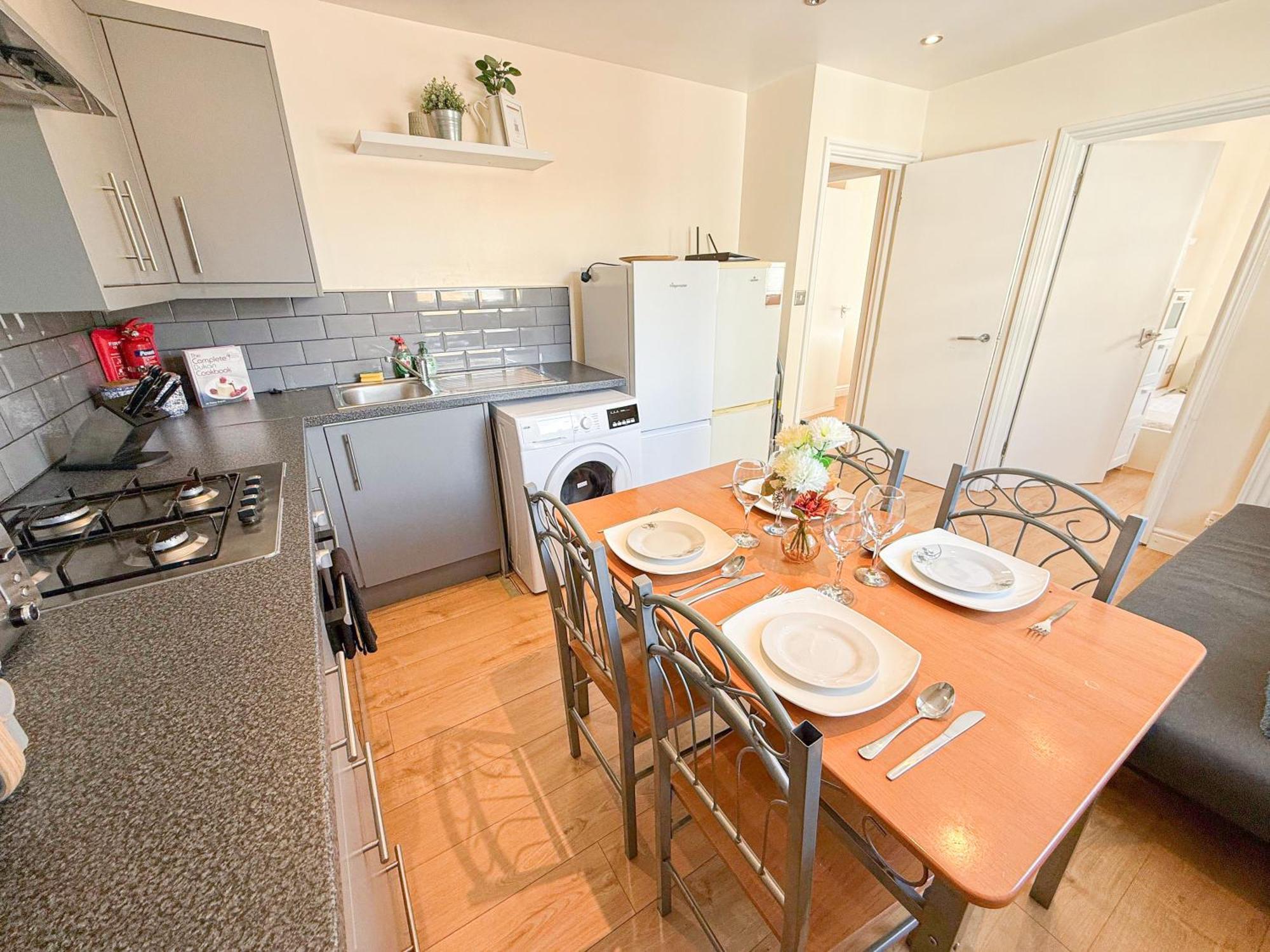 Lovely 3 Bedroom Flat , Aldgate, Tower Hill, Whitechapel Apartamento Londres